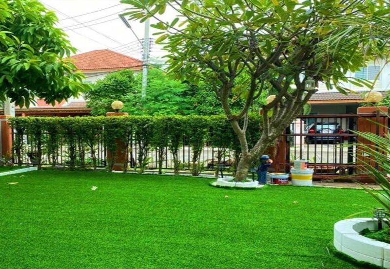 thảm cỏ nhân tạo